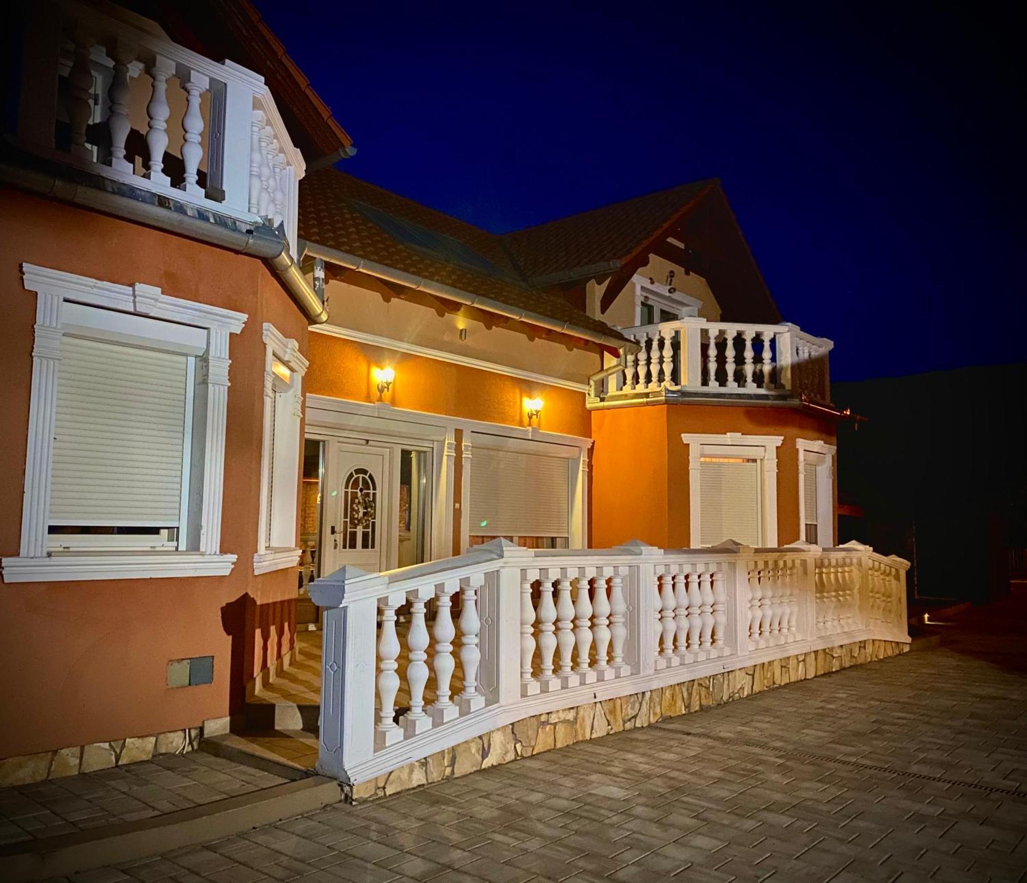 Villa Bikeaway